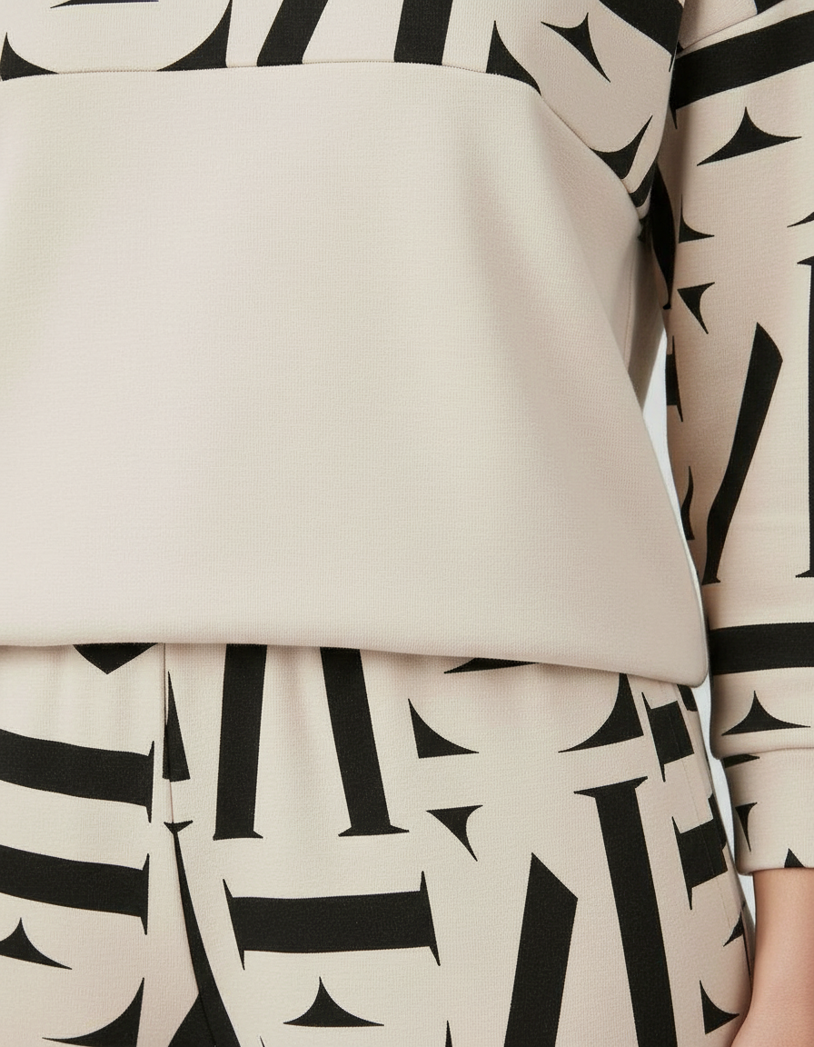 Comfortable Modern Women's Tracksuit