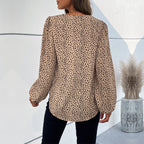 Elegant Women's Blouse with Leopard Print and Voluminous Sleeves