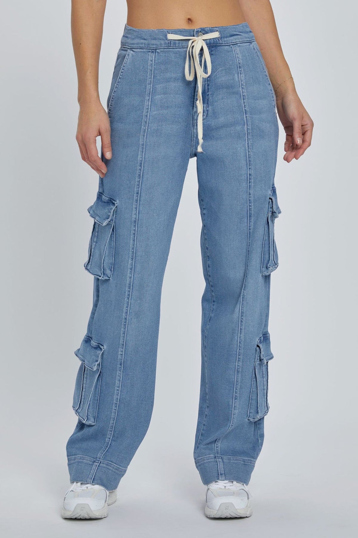 Women's Loose-Fit Cargo Jeans with Side Pockets