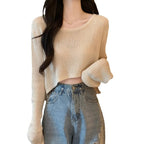 Women's Cropped Knit Sweater with Fine Texture and Relaxed Shoulders