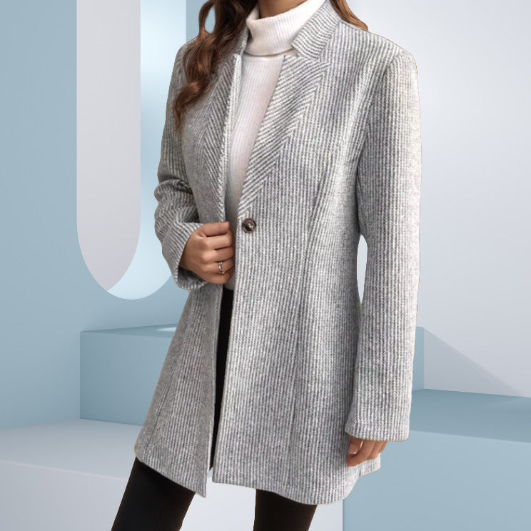 Elegant Blazer with Textured Design