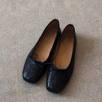 Women's Ballet Flats with Elegant Bow Detail and Soft Leather