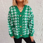 Women's Cozy Knit Cardigan with Modern Houndstooth Pattern and Button Details