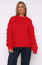 Women's Chunky Knit Sweater with Modern Cable Pattern and Casual Cut