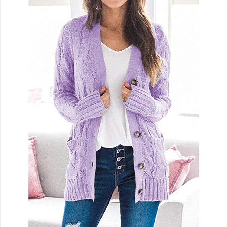 Women's Chunky Knit Cardigan with Cable Knit Pattern and Pockets