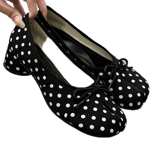 Women's Ballet Flats with Delicate Bow and Block Heel