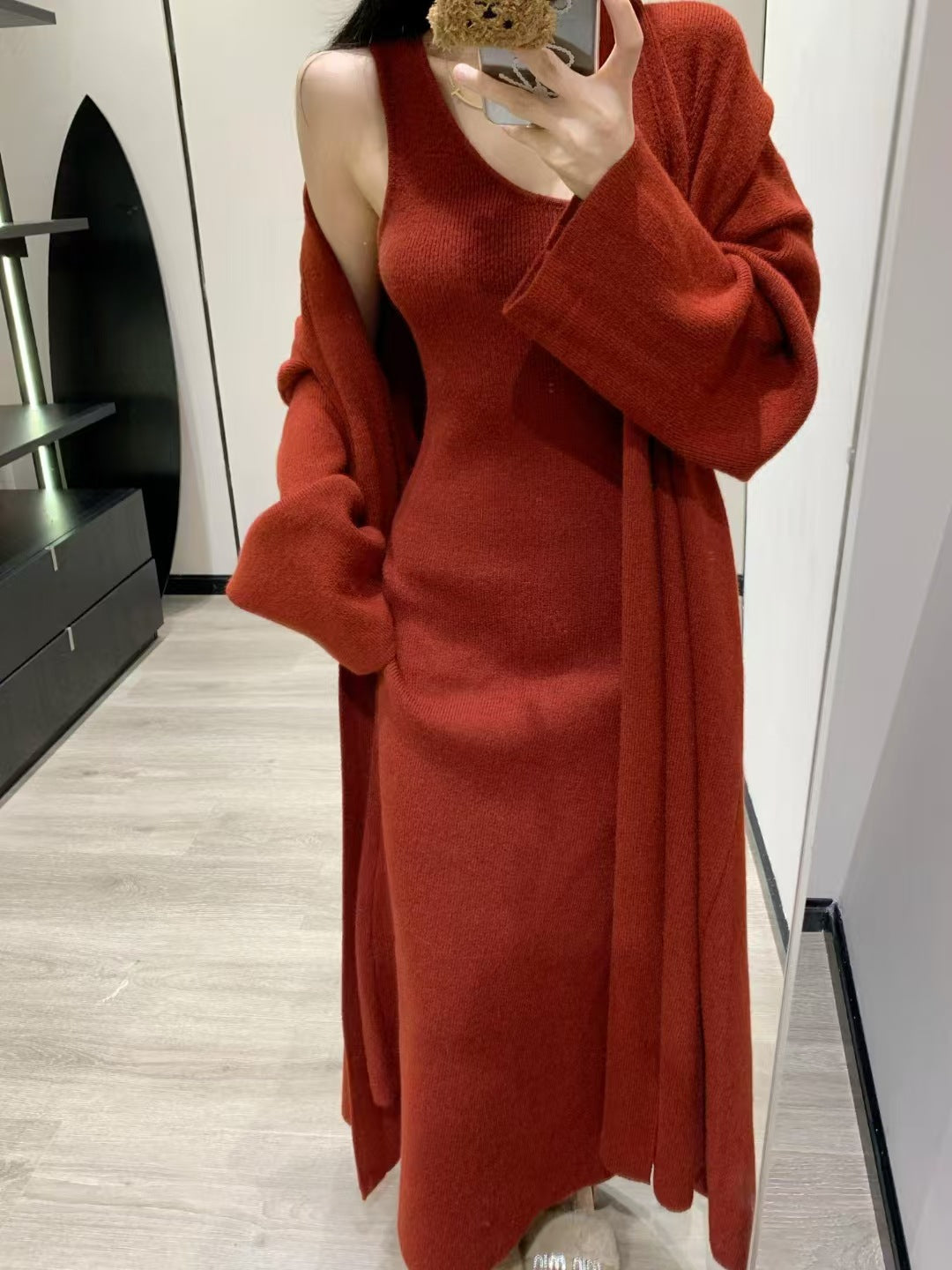 Women's Elegant Knit Coat with Wide Cut and Practical Pockets