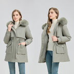 Women's Fashionable Puffer Jacket with Detachable Faux Fur Collar and Functional Pockets