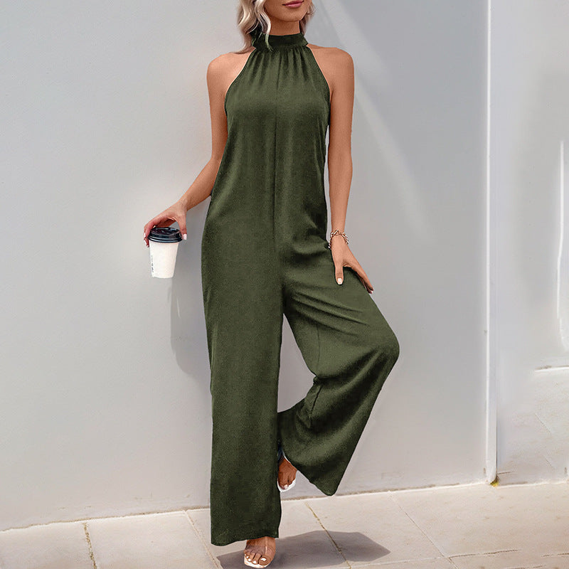 Elegant Jumpsuit with High Collar and Wide Leg