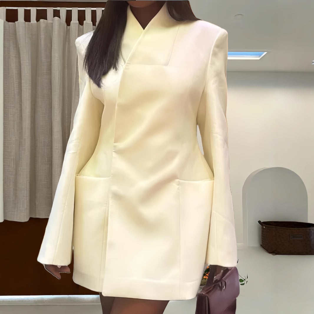 Women's Elegant and Modern Blazer Jacket