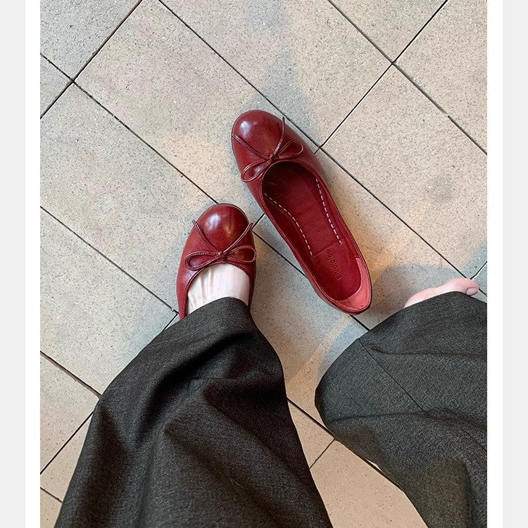 Women's Ballet Flats with Elegant Bow Accent and Soft Insole Comfort