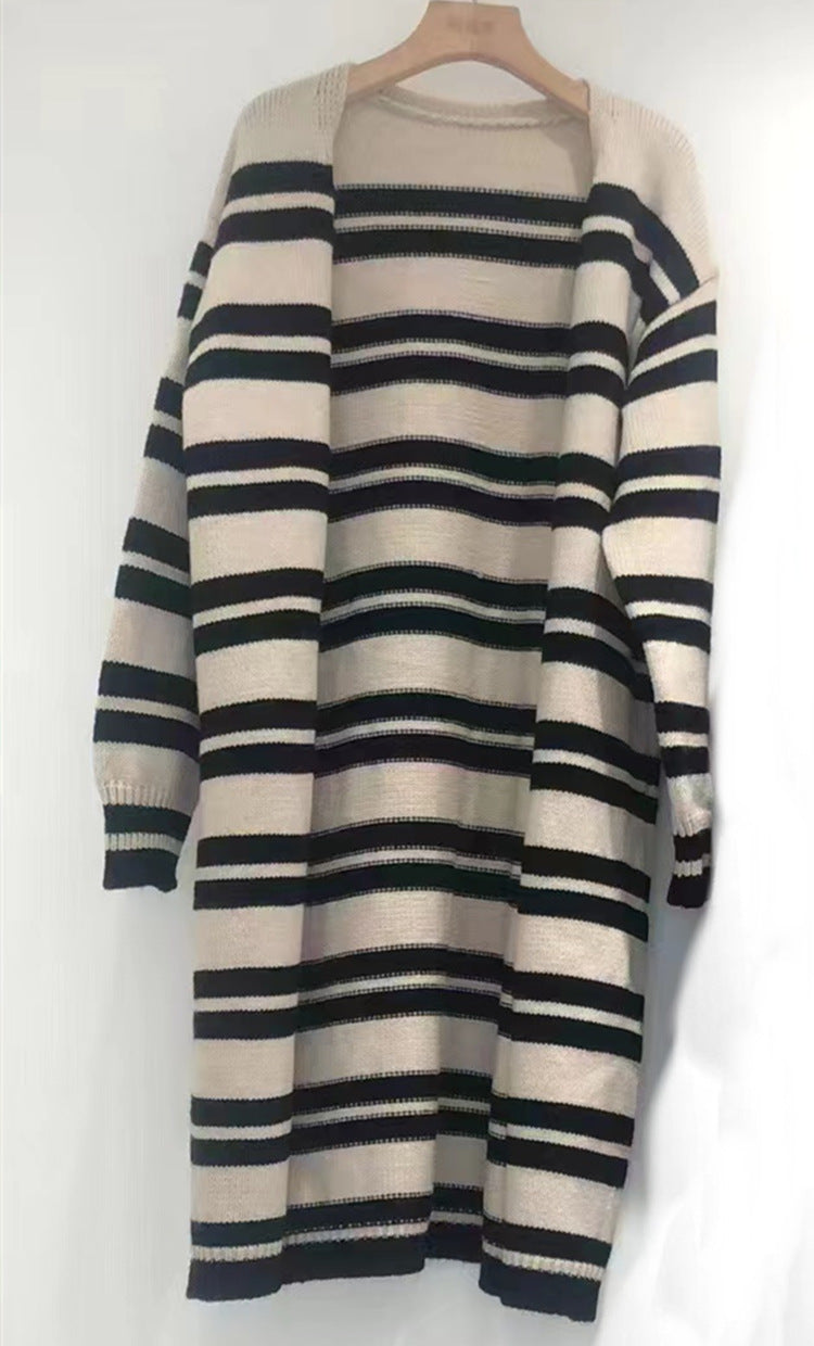 Women's Cozy Knit Coat with Casual Stripe Pattern