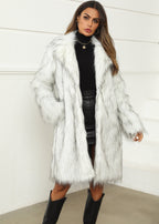 Women's Luxurious Faux Fur Coat with Trendy Design