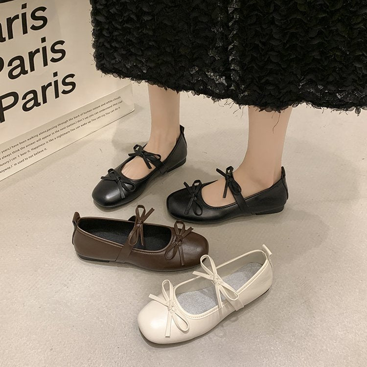 Women's Ballet Flats with Decorative Bow Detail