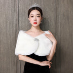Women's Elegant and Luxurious Faux Fur Cape