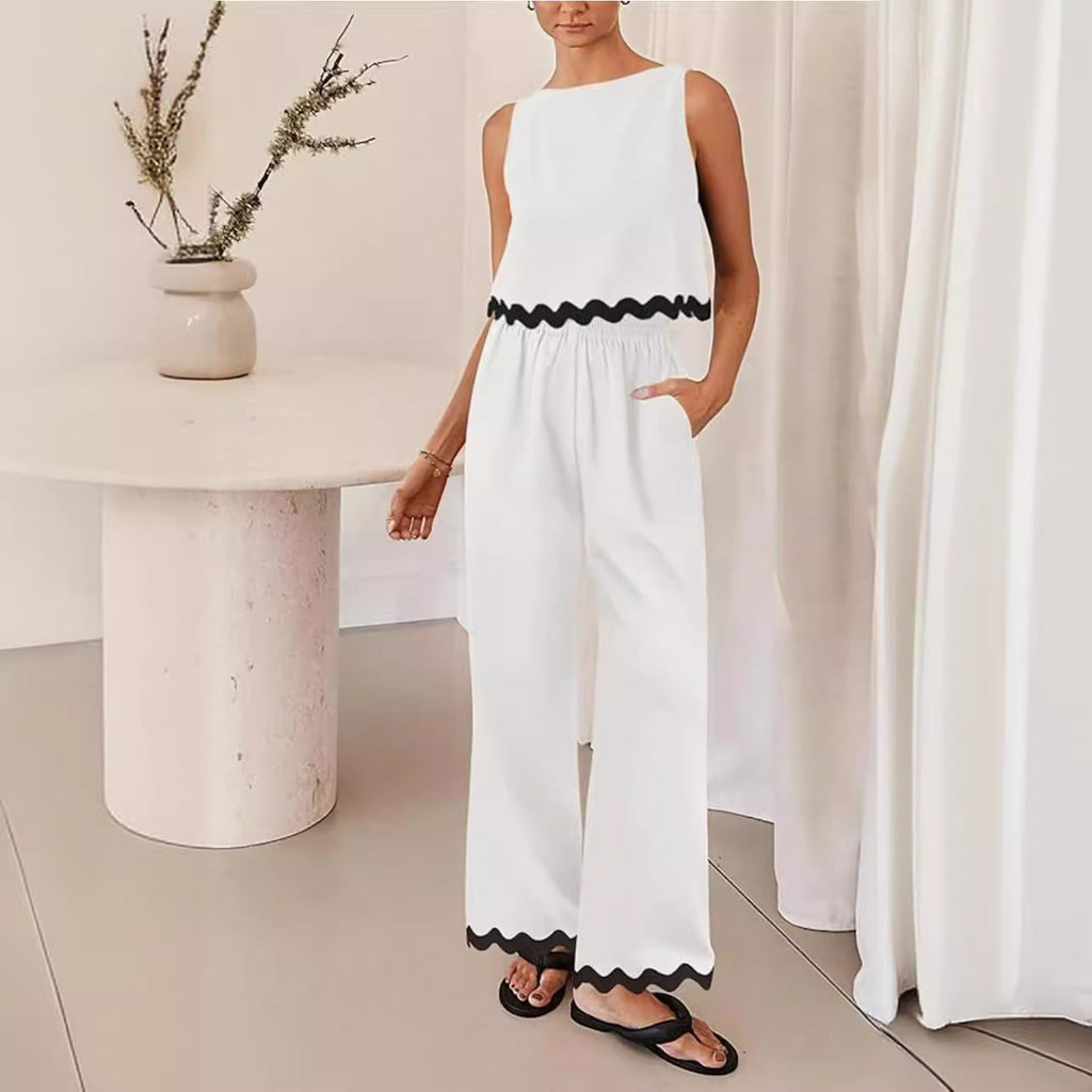 Women's Elegant Lounge Set with Wide Cut and Decorative Wave Edges