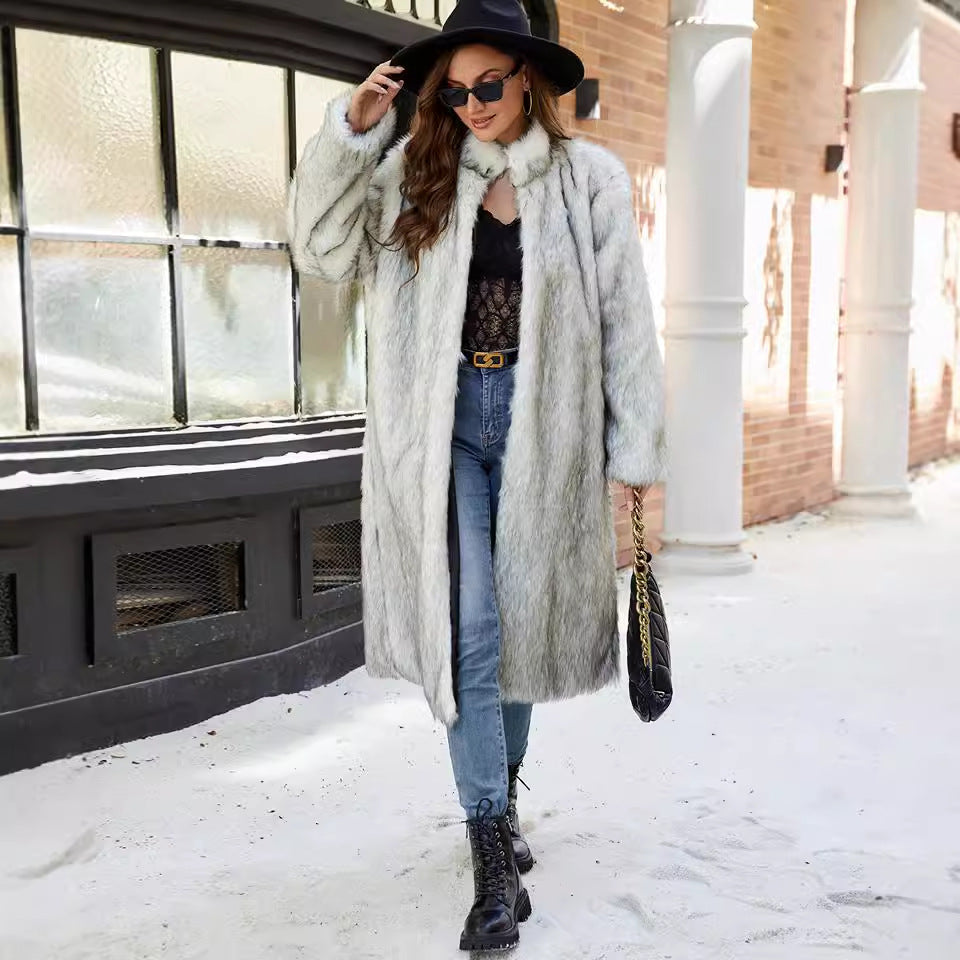 Women's Elegant Long-Haired Fur Coat