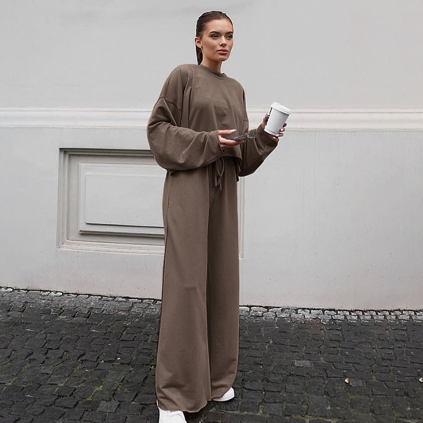 Women's Comfortable Cropped Sweatshirt and Wide Pants Set