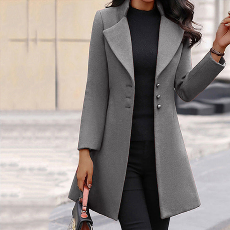 Women's Elegant Wool Coat with Structured Cut