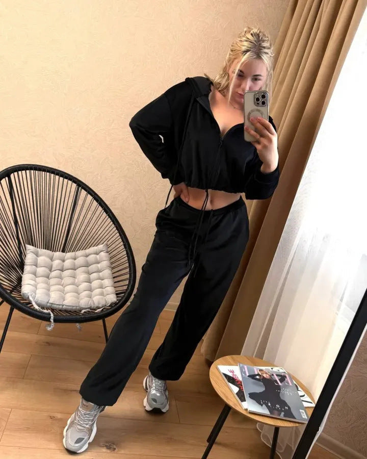 Women's Luxurious Velour Leisure Set