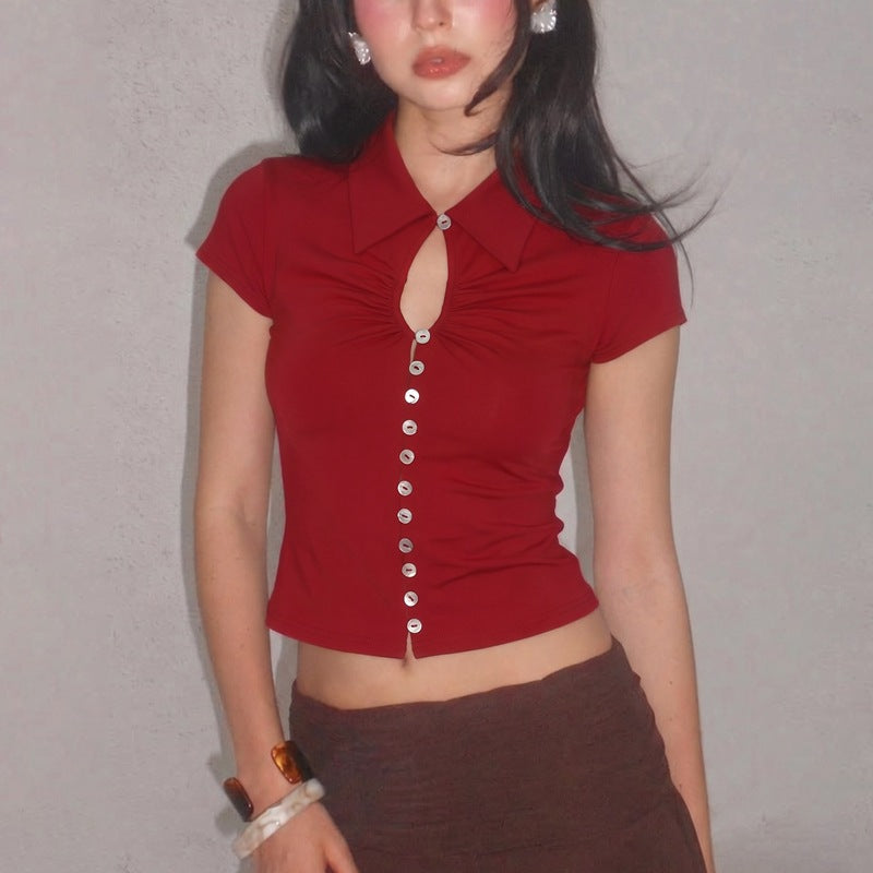 Women's Tasteful Short-Sleeve Shirt with Keyhole Neckline and Button Details
