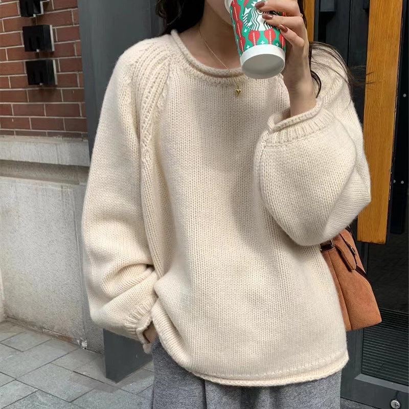 Women's Cozy Oversized Pullover in High-Quality Cotton with Ribbed Details