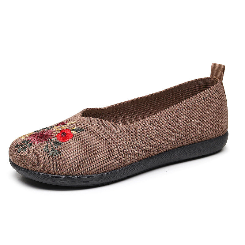 Women's Ballet Flats with Floral Embroidery and Flexible Footbed