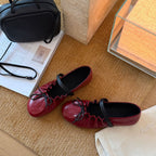 Women's Ballet Flats with Elastic Strap and Metallic Finish