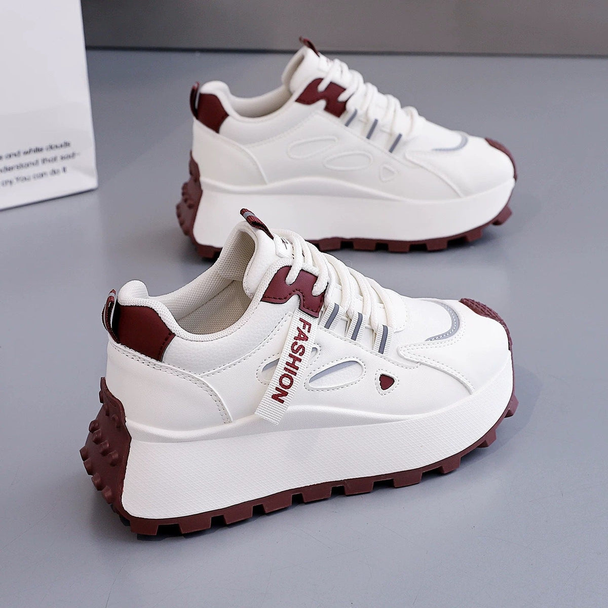 Women's Comfortable Chunky Sneakers with Non-Slip Sole