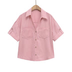 Women's Short Sleeve Shirt with Patch Pockets and Modern Cut