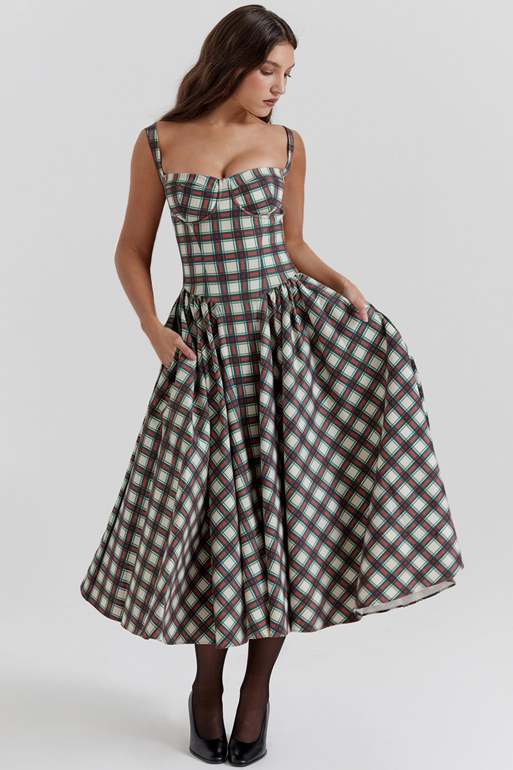 Women's Maxi Skirt with Plaid Design and Pockets