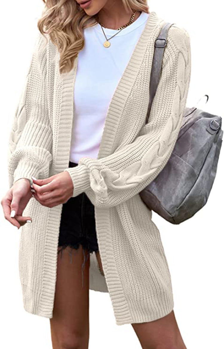 Women's Chunky Knit Cardigan with Elegant Cable Pattern and Casual Cut