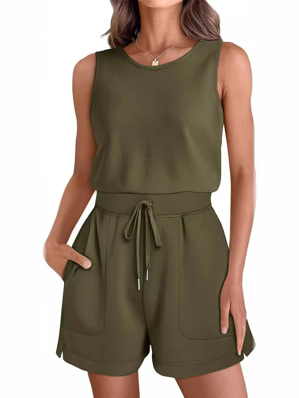 Women's Comfortable Short Jumpsuit with Side Pockets and Adjustable Waist