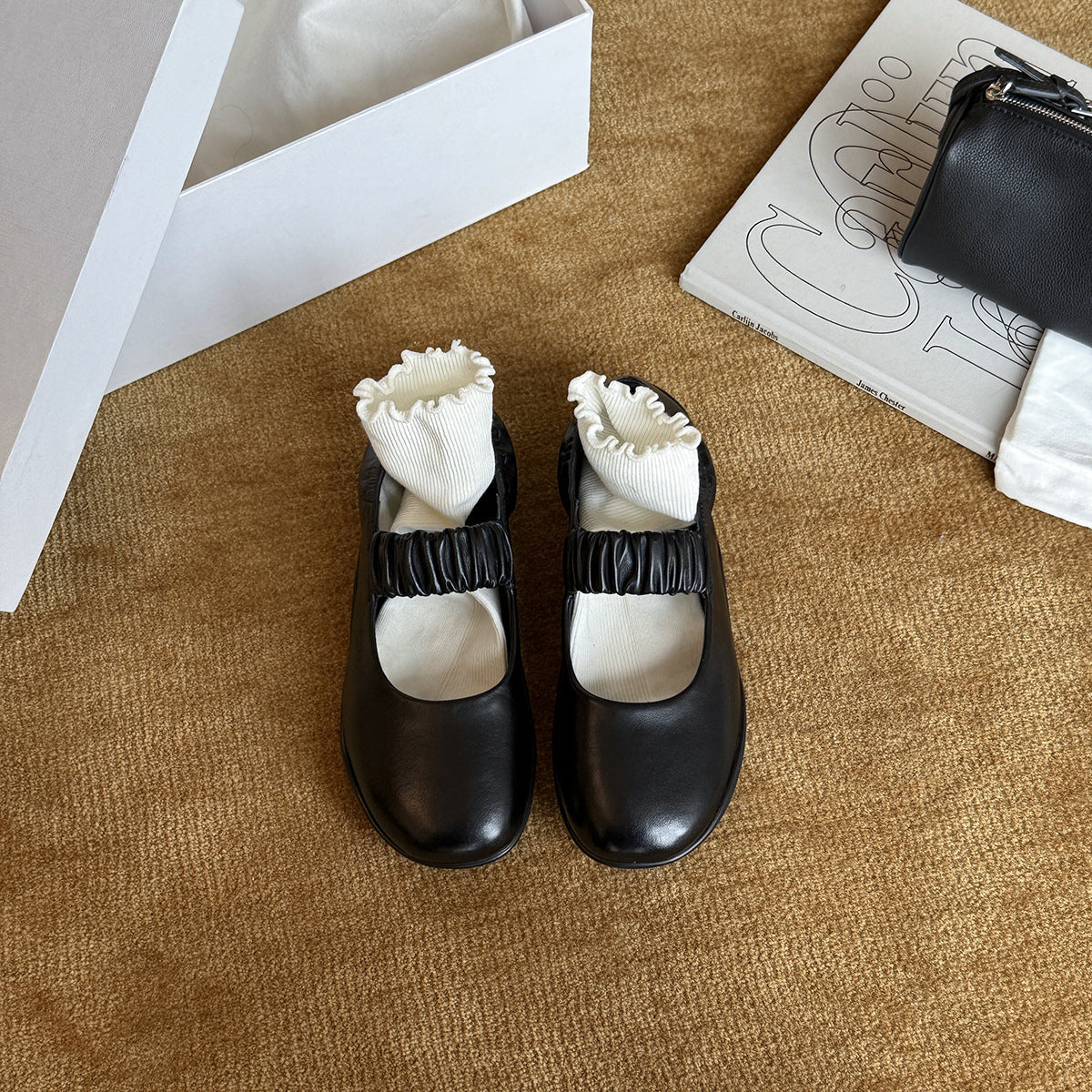 Women's Leather Ballet Flats with Elastic Strap