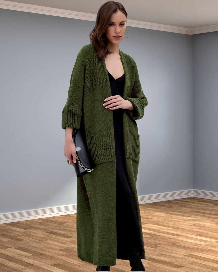 Women's Chunky Knit Coat with Practical Pockets and Elegant V-Neck