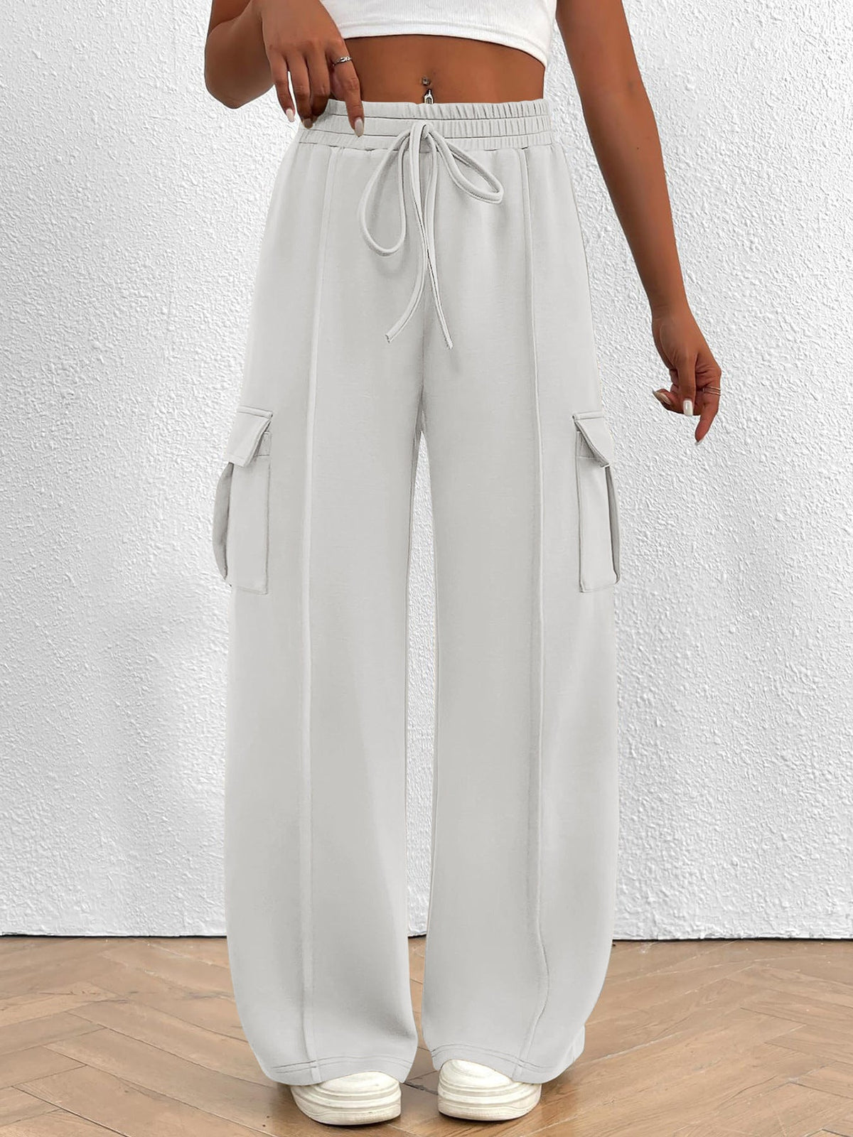 Women's Wide-Leg Cargo Pants with Elastic Waist