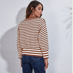 Women's Chunky Knit Sweater with Wave Pattern and Wide Cut
