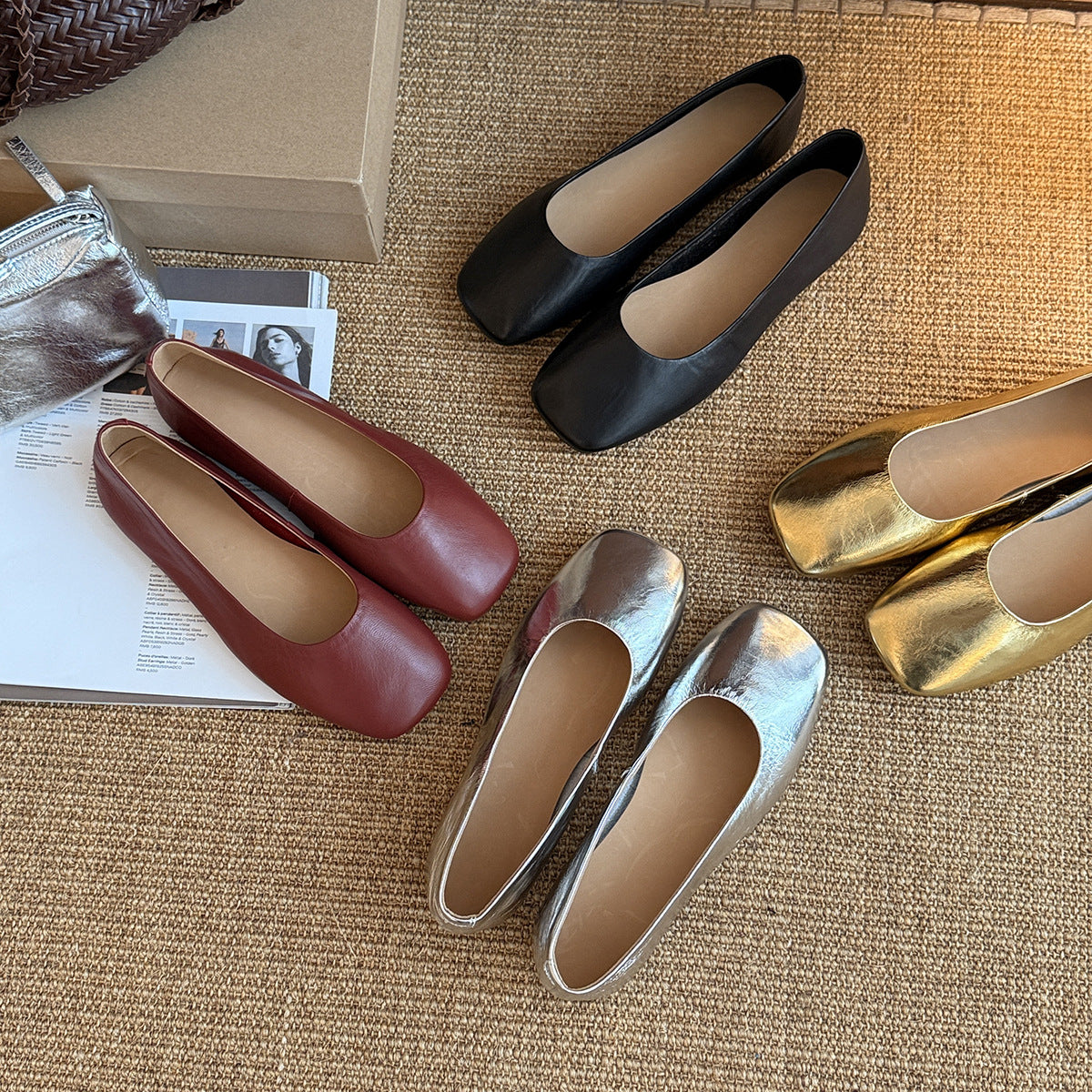 Women's Ballet Flats in High-Quality Metallic Leather with Comfortable Insole