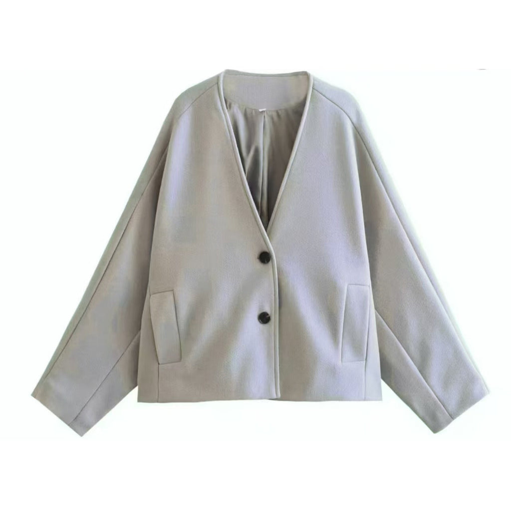 Women's Elegant Textured Jacket with Spacious Pockets
