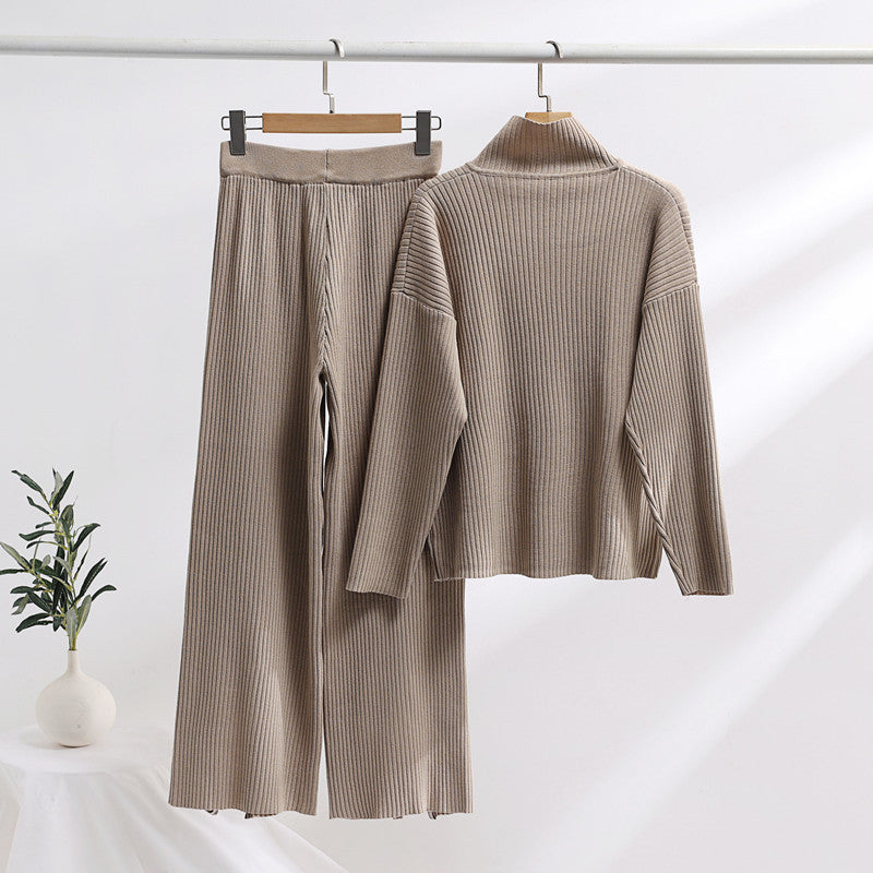 Casual Knit Ensemble with High Collar and Side Slits
