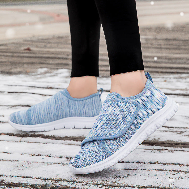 Women's Everyday Sneakers with Elastic Entry and Non-Slip Sole