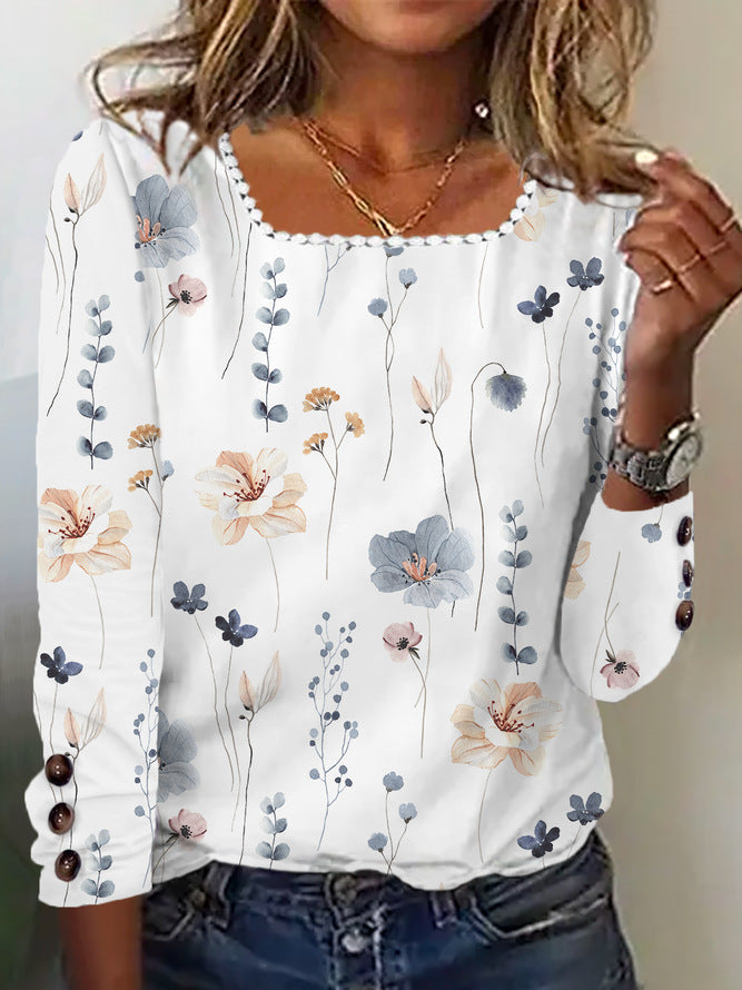 Women's Blouse with Floral Print and Decorative Button Details