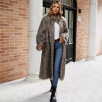 Women's Elegant Long-Haired Fur Coat