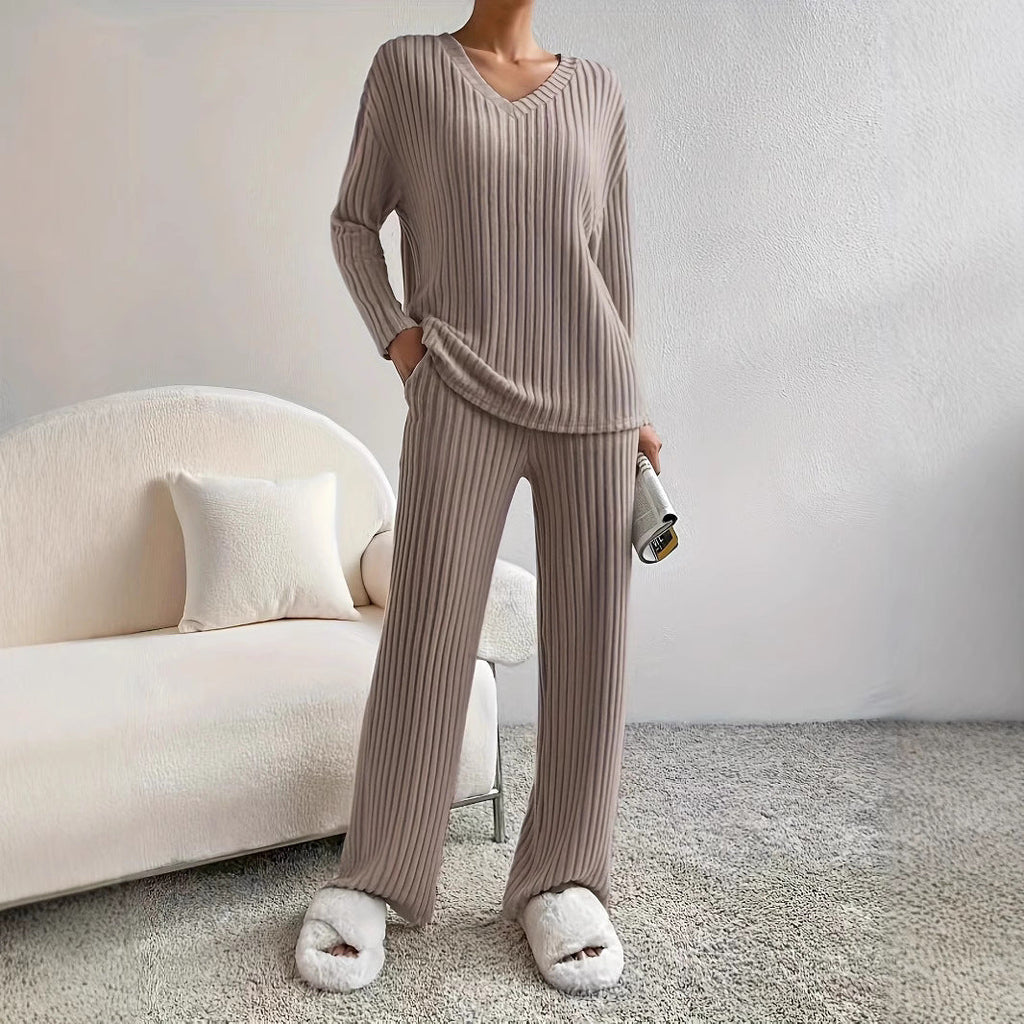 Comfortable Ribbed Knit Set with V-Neck