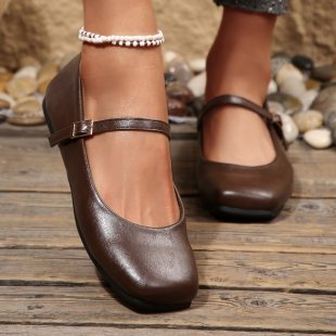 Women's Ballet Flats with Elegant Strap Closure