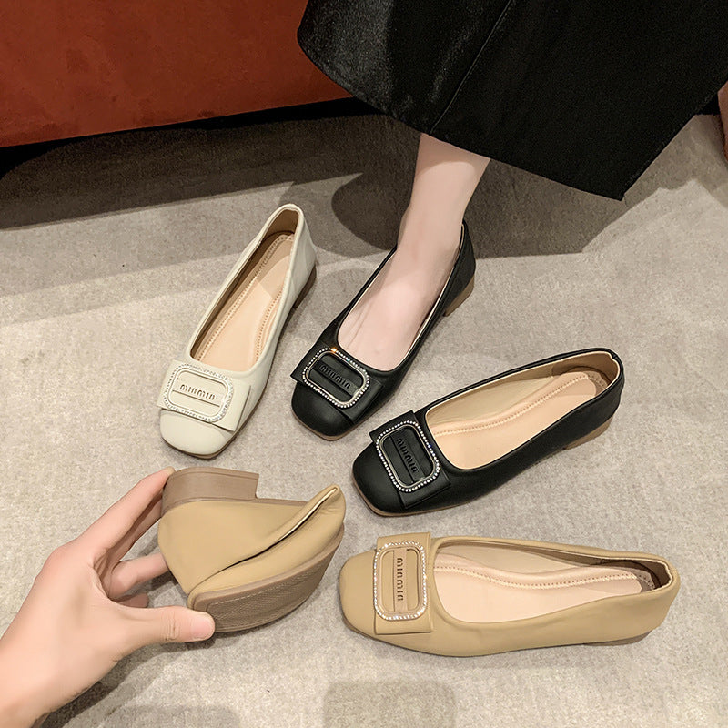 Women's Ballet Flats with Elegant Strap and Comfortable Footbed