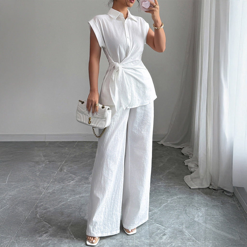 Elegant Two-Piece Set with Fitted Blouse and Wide-Leg Trousers