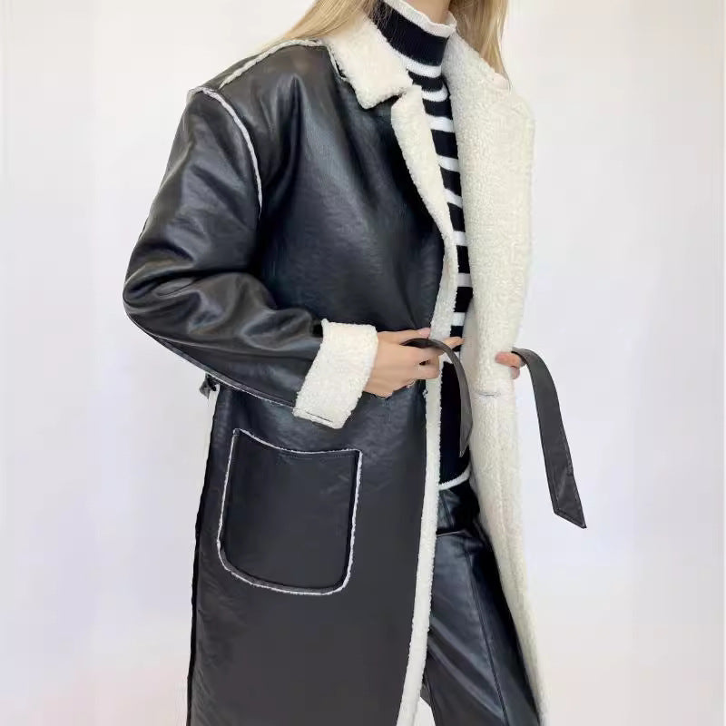 Fashionable Winter Coat with Teddy Lining