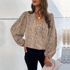 Elegant Women's Blouse with Leopard Print and Voluminous Sleeves