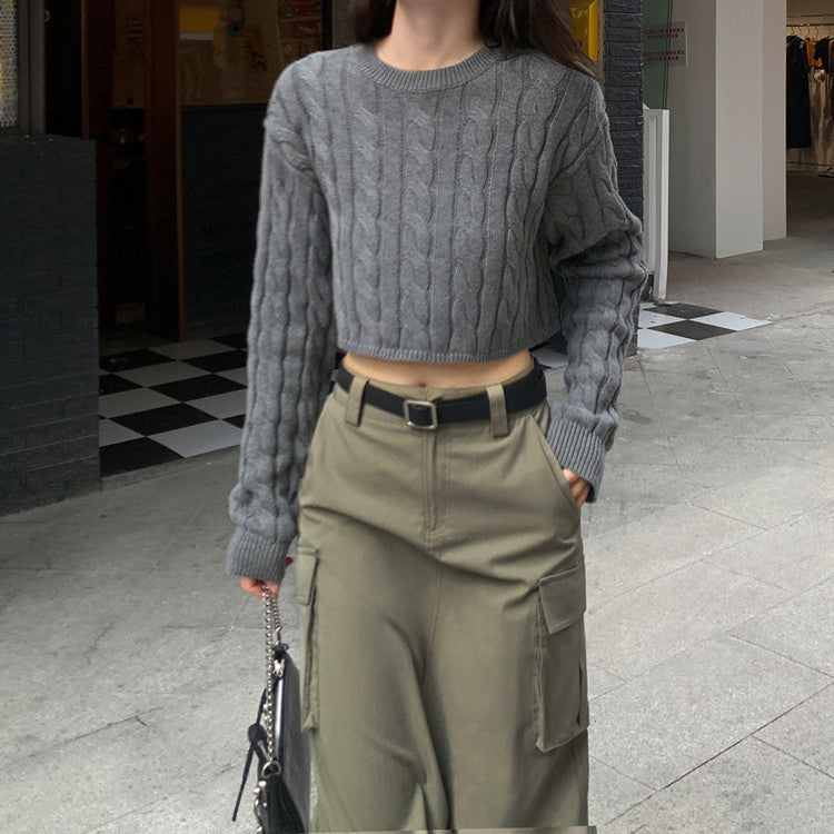 Women's Chunky Knit Sweater with Textured Pattern and Relaxed Fit
